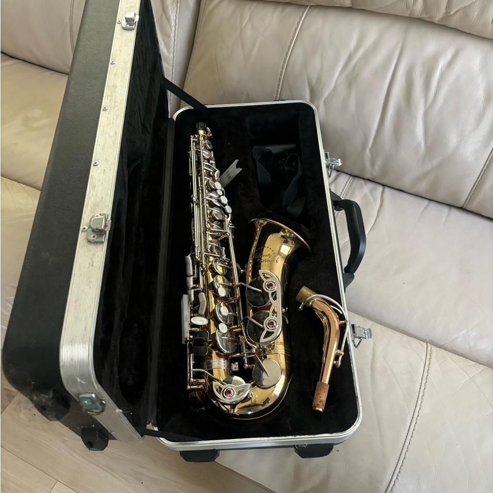 Saxophone